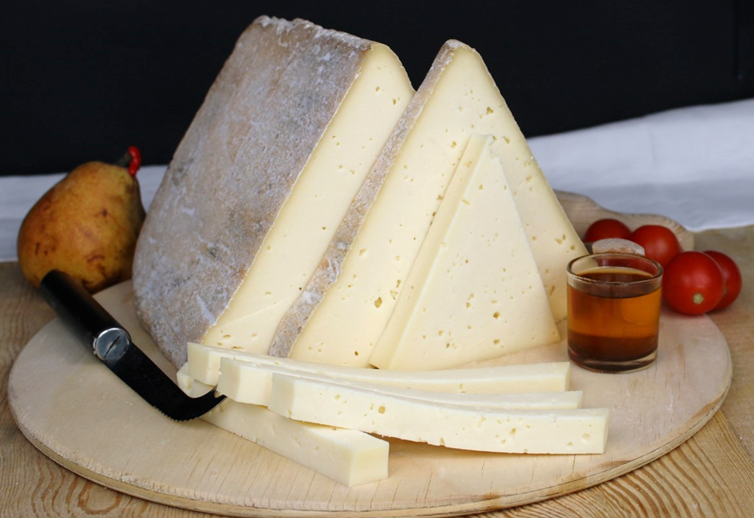 BELVEDERE al latte crudo vaccino
